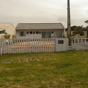 Casa Em O Paraiso - Wifi - ótimo Preço - Promoções Casa de Férias Itapoa (Santa Catarina)
